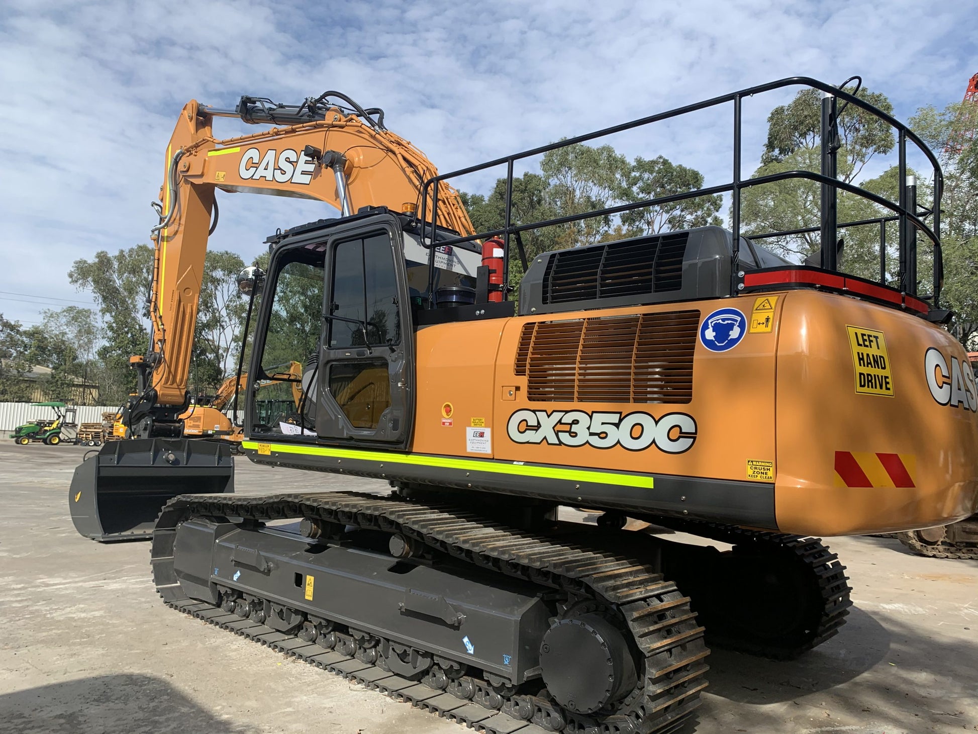 Case CX350C, CX380C Crawler Excavator Std and LC Version Pdf Repair Service Manual (Pb. No. 47877018)