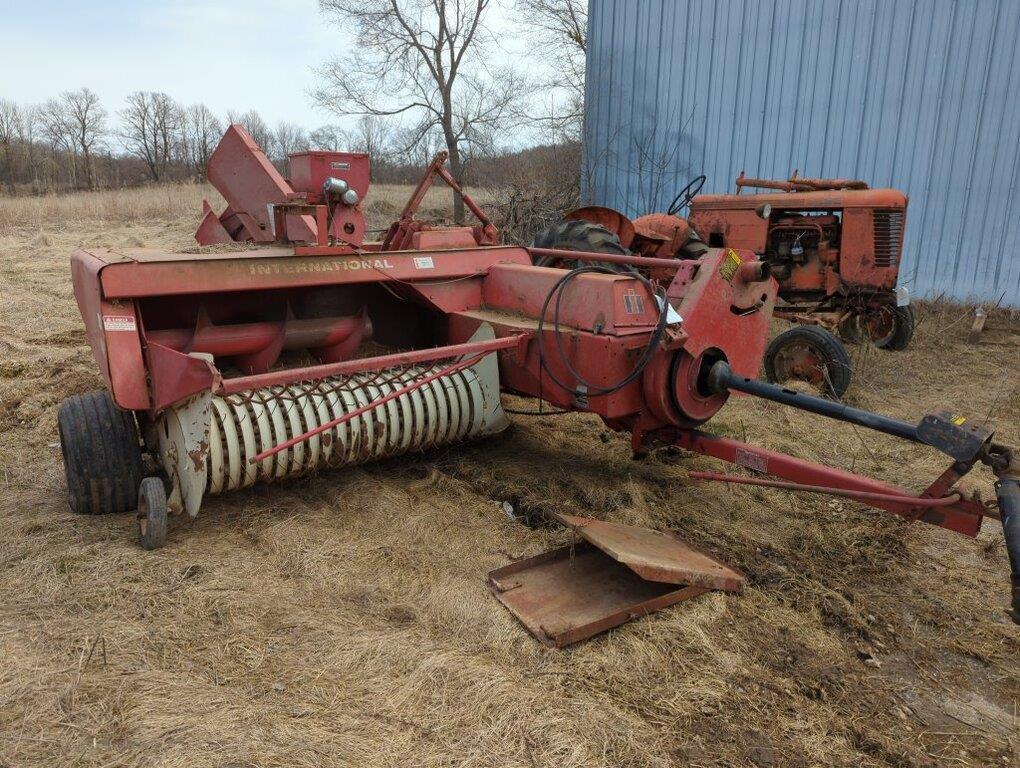 Case IH 445 International Harvester Rectangular Baler Pdf Parts Catalog Manual Download (north America)