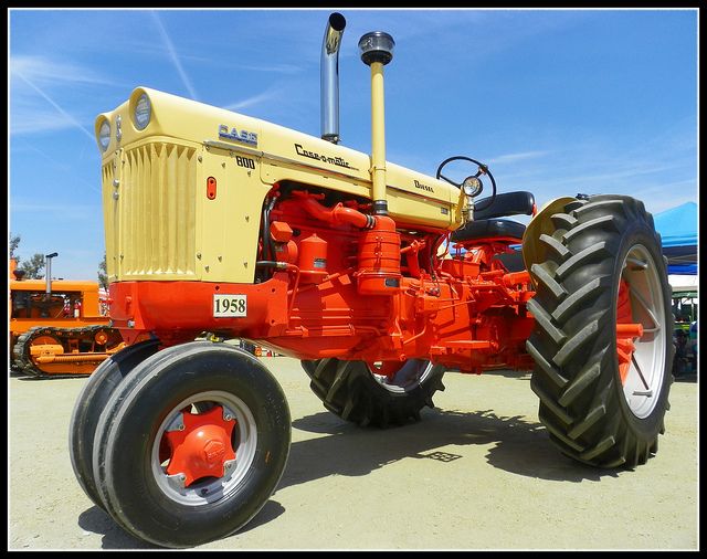 Case IH 800 Wheel Tractor Pdf Parts Manual