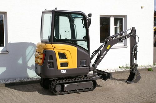 Volvo EC18C Compact Excavator Pdf Repair Service Manual